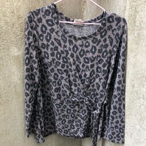 Truself Leopard Print Soft Lightweight Sweater